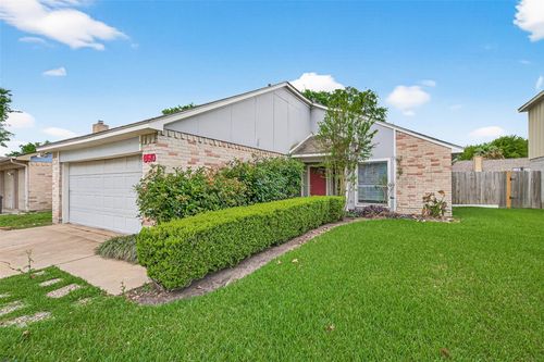 6510 Paso Del Sol Dr, Houston, TX, 77083-1038 | Card Image