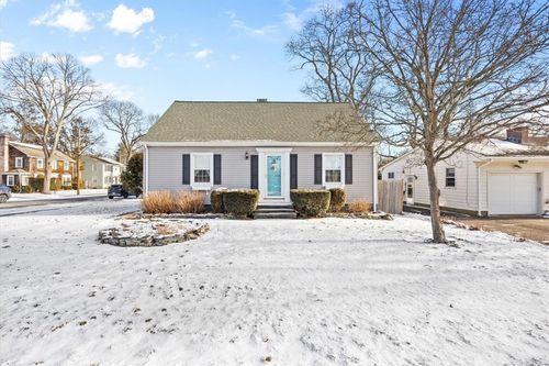 1 Kenton Ave, Rumford, RI, 02916-1309 | Card Image