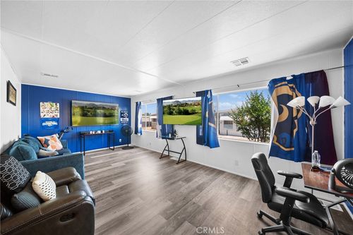 56-9391 California Ave, Riverside, CA, 92503-3223 | Card Image