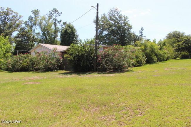 2100 Third Ave, House other with 3 bedrooms, 3 bathrooms and null parking in Sneads FL | Image 22