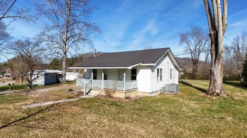 391 Pine Valley Ln, Flat Lick, KY, 40935-6398 | Card Image