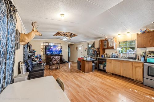 401 Dunnam Ave, Cleveland, TX, 77327-4879 | Card Image