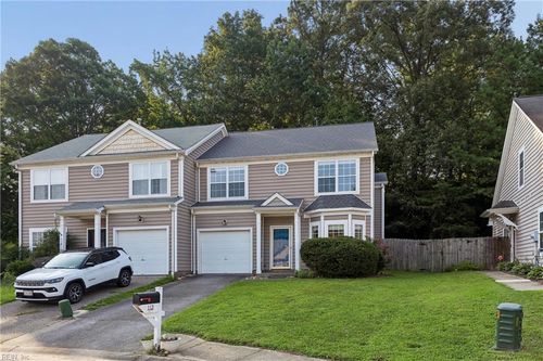 112 Kevin Ct, Yorktown, VA, 23692-5706 | Card Image