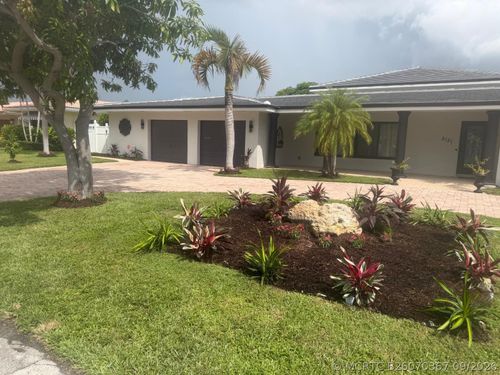 2121 Ne 29th St, Lighthouse Point, FL, 33064-7622 | Card Image