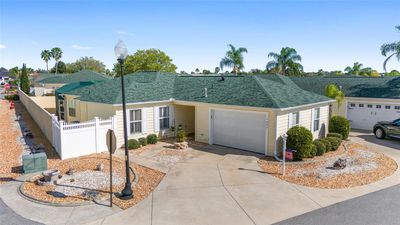 1425 Conchas Drive, House other with 2 bedrooms, 2 bathrooms and null parking in The Villages FL | Image 2