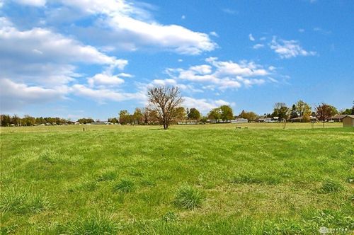 9 Harvest Dr, Arcanum, OH, 45304-8207 | Card Image
