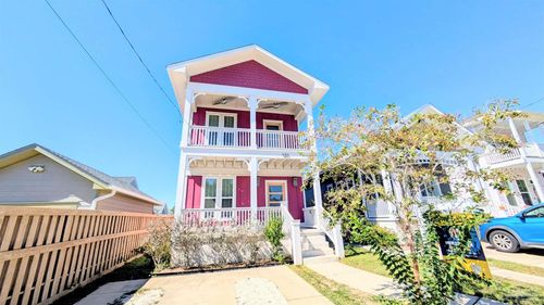 121 N C St, Pensacola, FL, 32502-4607 | Card Image