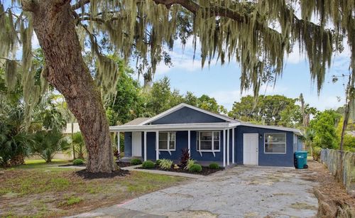 33 W Herrick Dr, EUSTIS, FL, 32726-2835 | Card Image