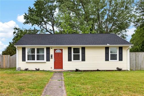 203 Roane Dr, Hampton, VA, 23669-2531 | Card Image