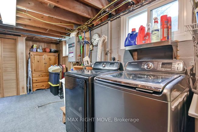 35 Fittons Rd E, House other with 3 bedrooms, 2 bathrooms and 4 parking in Orillia ON | Image 35
