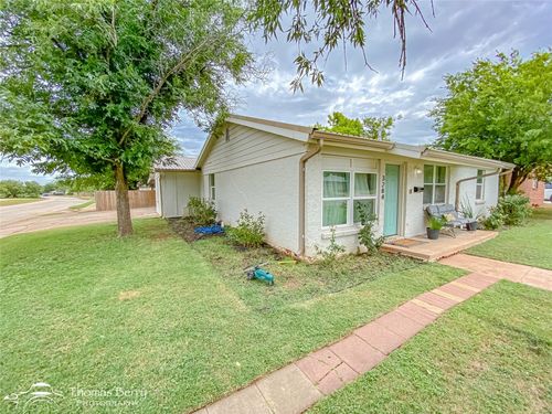3284 Ambler Ave, Abilene, TX, 79603-2137 | Card Image