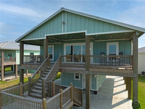 121 Bufflehead Ln, Rockport, TX, 78382-9508 | Card Image