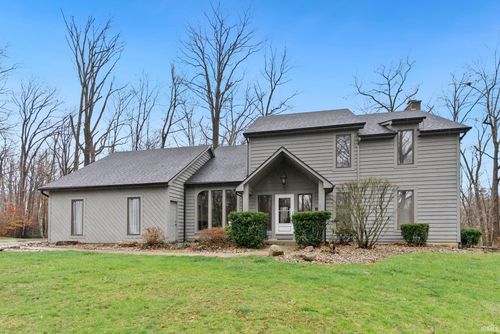 1927 S Hadley Rd, Fort Wayne, IN, 46804-1461 | Card Image