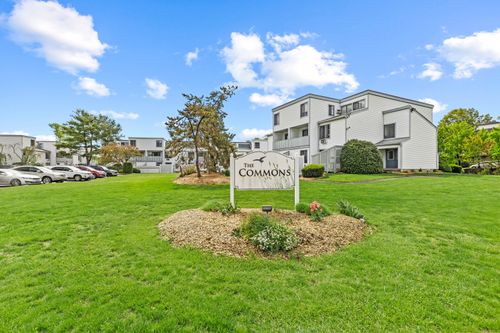 b-18 Hamre Ln, Branford, CT, 06405-3710 | Card Image