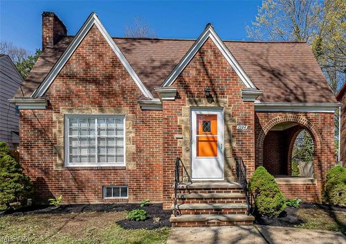 1384 Argonne Rd, South Euclid, OH, 44121-2961 | Card Image