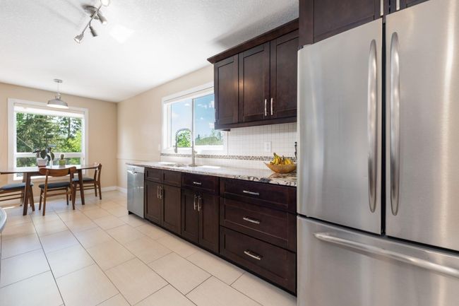 8003 Ranchview Drive Nw, House other with 4 bedrooms, 3 bathrooms and 3 parking in Calgary AB | Image 13