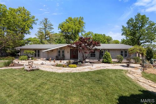 14611 Rogue River Dr, Chesterfield, MO, 63017-2460 | Card Image