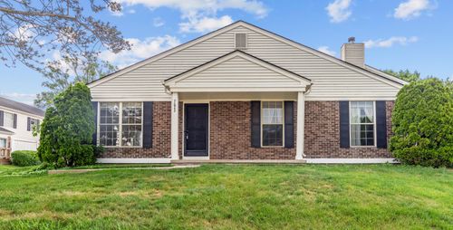 7622 Woodview Dr, Waterford, MI, 48327-4175 | Card Image