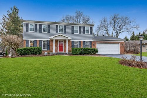 590 Red Barn Ln, Barrington, IL, 60010-4746 | Card Image