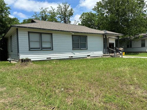 3813 James Ave, Waco, TX, 76711-1737 | Card Image