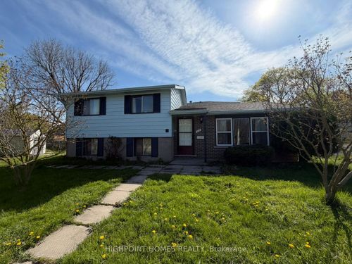 466 Midwood Cres, Waterloo, ON, N2L5N5 | Card Image