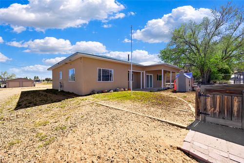 34 County Road 113, Espanola, NM, 87532-9892 | Card Image