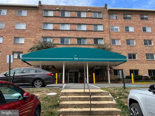 414-750 S Dickerson Street, ARLINGTON, VA, 22204 | Card Image