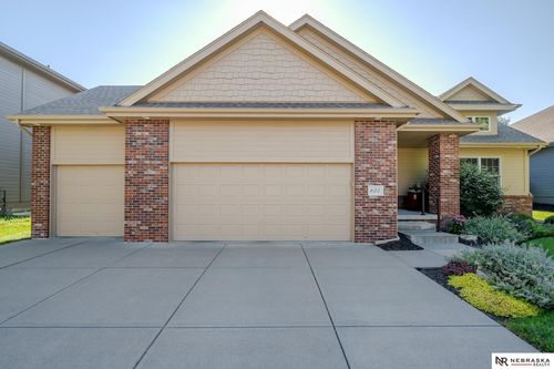 625 S 196th Ave, Elkhorn, NE, 68022-4815 | Card Image