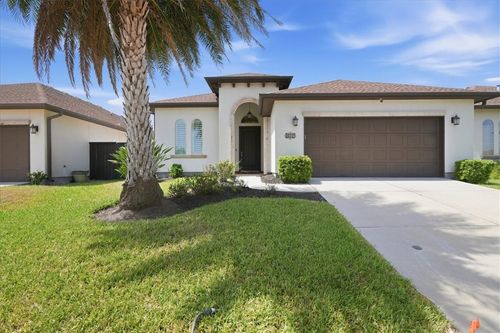 8039 Calgary Dr, Corpus Christi, TX, 78414-4009 | Card Image