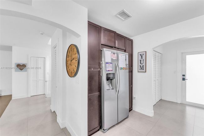6728 Sw 140 Th Ct, Townhouse with 3 bedrooms, 3 bathrooms and null parking in Miami FL | Image 13