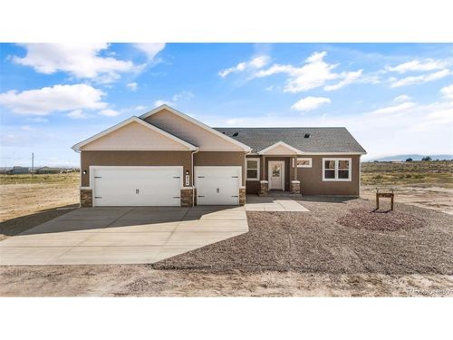824 E Loma Dr, Pueblo West, CO, 81007-7108 | Card Image