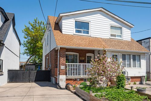 1128 Roselawn Ave, York, ON, M6B1C4 | Card Image