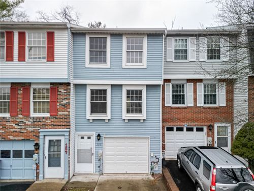 159 Ligonier Ln, New Kensington, PA, 15068-9300 | Card Image