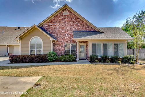 1720 Sweetwater Dr, Pearl, MS, 39208-6421 | Card Image