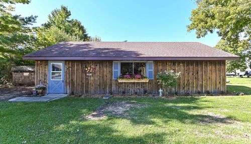 402 S 3rd Street, Waterford, WI, 53105 | Card Image