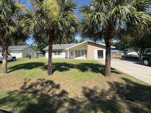 136 Tall Spruce Dr, Moncks Corner, SC, 29461-3536 | Card Image