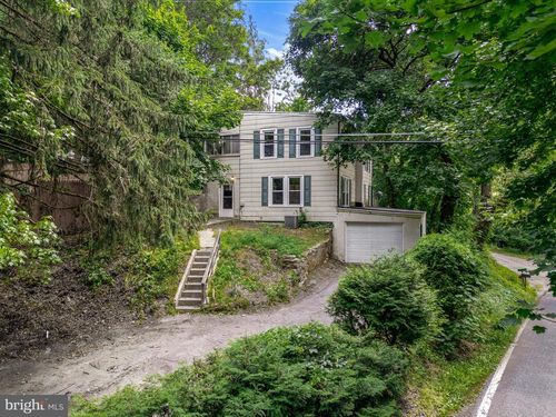 108 Poplar Rd, Fleetwood, PA, 19522-8932 | Card Image