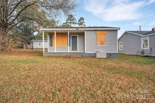 2454 Elmin St, Charlotte, NC, 28208-6135 | Card Image
