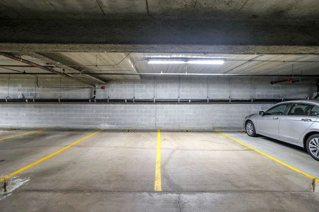 UNIT-108 - 1625 Glenview Rd, Condo with 2 bedrooms, 3 bathrooms and 2 parking in Glenview IL | Image 45