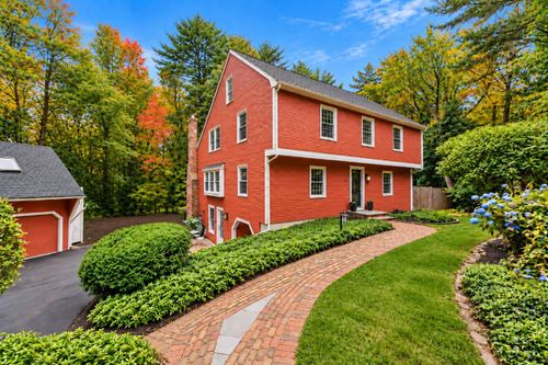 8 Partridge Hill Rd, Southborough, MA, 01772-1632 | Card Image