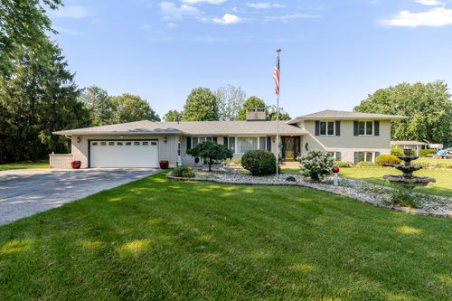 247 Westgate Drive, Valparaiso, IN, 46385 | Card Image