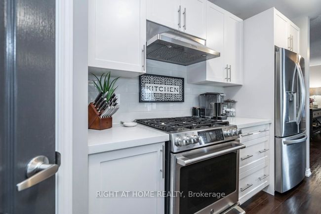 172 Birkhall Pl, House other with 4 bedrooms, 4 bathrooms and 2 parking in Barrie ON | Image 15