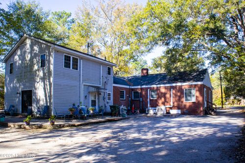 311 S Church St, Enfield, NC, 27823-1565 | Card Image