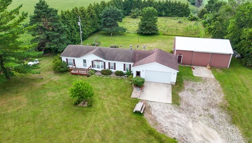 3201 Thomas Rd, Filion, MI, 48432-9731 | Card Image