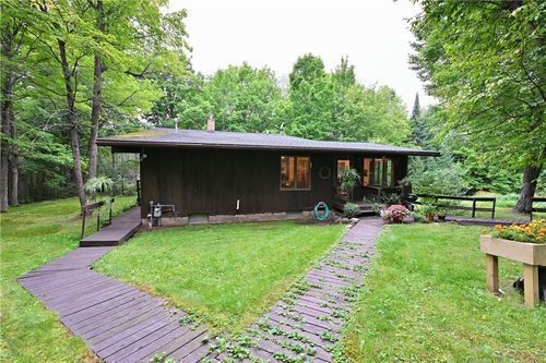 8913 E Balsam Dr, Solon Springs, WI, 54873-4782 | Card Image