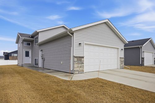 6769 70th Ave S, Horace, ND, 58047-9577 | Card Image