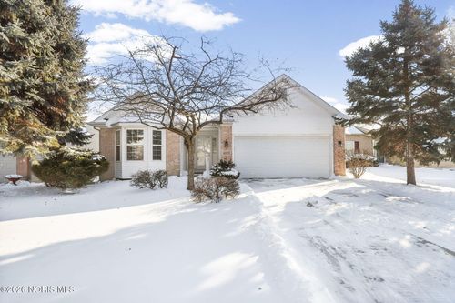 4807 Port Dr, Maumee, OH, 43537-8634 | Card Image