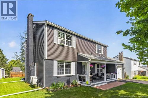 16 Irwin Dr, Riverview, NB, E1B1B8 | Card Image