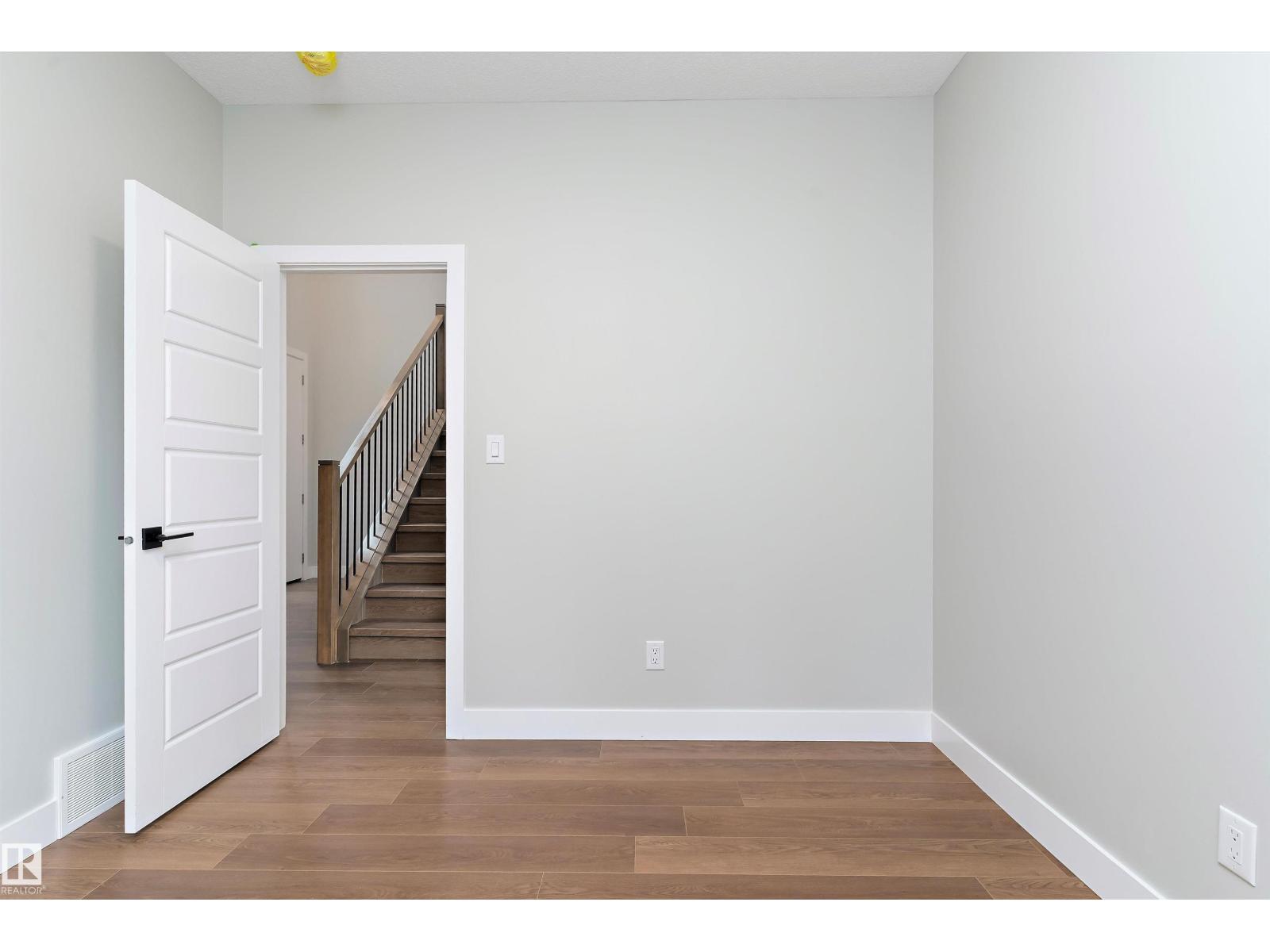 Residential in Calmar 5