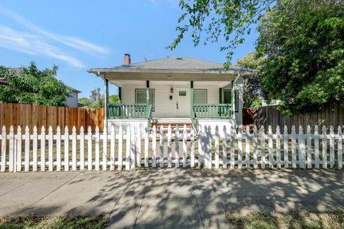 528 Clay St, Colusa, CA, 95932-2531 | Card Image